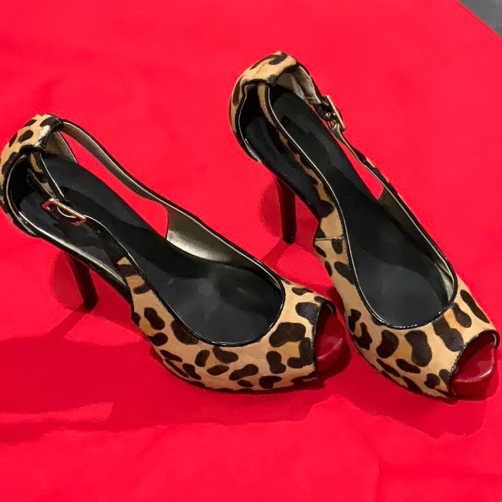 Guess Leopard Print Peep Toe Heels Euc - Size 7 - image 7
